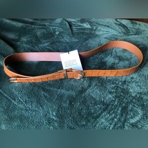 Faux croc camel brown belt with gold hardware. 51” length XL